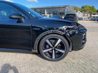 Porsche Cayenne Coupe E-Hybrid * HUD - KAM - PANO - NAV* picture 14