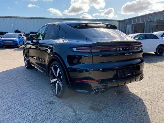 Porsche Cayenne Coupe E-Hybrid * HUD - KAM - PANO - NAV* picture 12