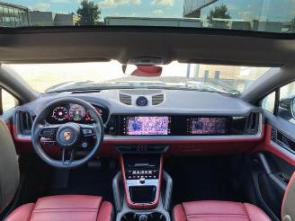 Porsche Cayenne Coupe E-Hybrid * HUD - KAM - PANO - NAV* picture 16