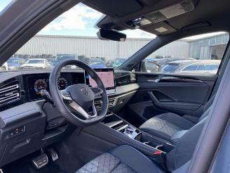 Volkswagen Tiguan 2.0 TDI DSG 4Motion R-Line *KAM - NAVI * picture 16