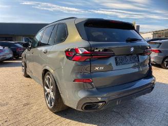skadebil auto BMW X5 xDrive50e M Sport Pro * HUD - KAM - H&K * 2024/7