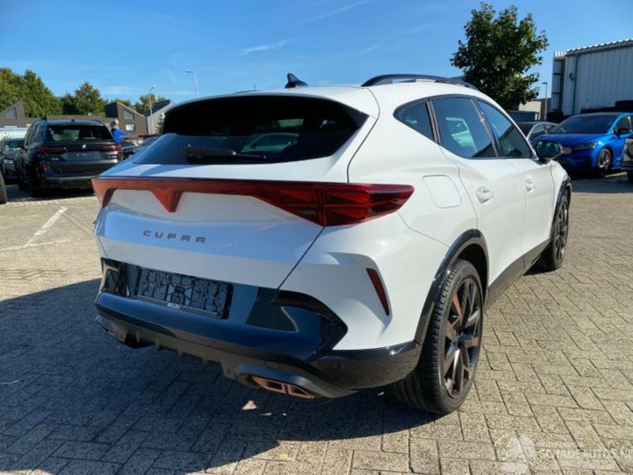Cupra Formentor VZ e-Hybrid 200kW * AHK - KAM - NAV *