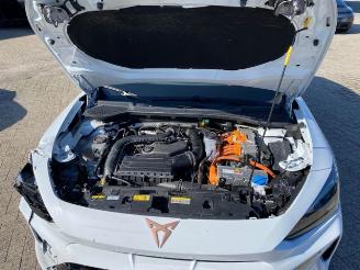 Cupra Formentor VZ e-Hybrid 200kW * AHK - KAM - NAV * picture 14