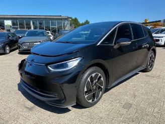 uszkodzony samochody osobowe Volkswagen ID.3 Pro Performance Business 2025/3