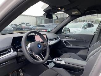 BMW iX1 eDrive20 M Sport *NAVI - KAM* picture 15