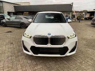 BMW iX1 eDrive20 M Sport *NAVI - KAM* picture 6