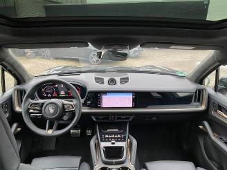 Porsche Cayenne Turbo E-Hybrid *HEAD-UP - PANO - KAM* picture 18