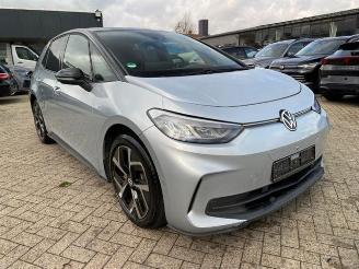 Avarii autoturisme Volkswagen ID.3 Pro Goal *HEAD-UP - 360 KAM - NAVI* 2025/2