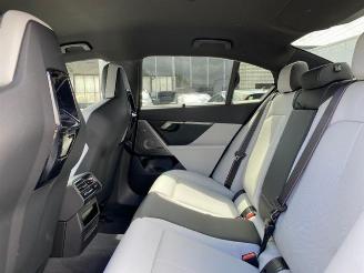 BMW M5 *HEAD-UP - KERAMIK - CARBON-PAKET -B&W* picture 15