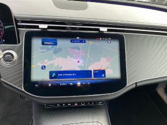 Mercedes E-klasse 300 T Avantgard * KAM - AHK - NAV * picture 29