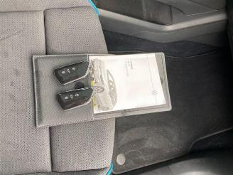 Volkswagen ID.7 Pro * HUD - PANO - KAM - H&K * picture 28