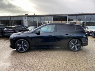 BMW iX 40 xDrive *HEAD-UP - AHK - KAM - NAVI* picture 3