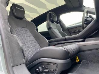 Porsche Taycan Turbo S *PCCB - SOFTCLOSE - PANORAMA* picture 17