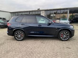 BMW X5 xDrive40d M Sport Pro *HEAD-UP - PANO - AHK* picture 9
