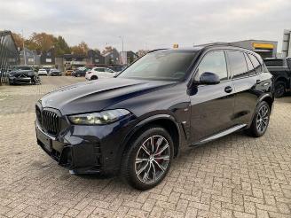 BMW X5 xDrive40d M Sport Pro *HEAD-UP - PANO - AHK* picture 4