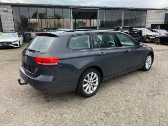 Volkswagen Passat Variant 1.6 TDI Trendline *AHK* picture 8