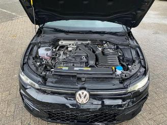 Volkswagen Golf Variant 1.5 eTSI DSG R-Line *NAVI - MATRIX* picture 13