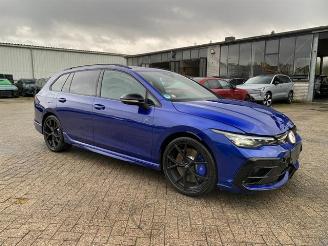 Vaurioauto  passenger cars Volkswagen Golf R Variant 4Motion Black Style *MATRIX-PANO* 2025/4