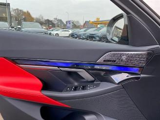 BMW M5 Touring *HEAD-UP - PANO - BOWERS - 360* picture 24