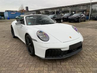 Porsche 911 Carrera 4 GTS T-Hybrid Cabrio *BURMESTER* picture 11