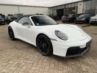 Porsche 911 Carrera 4 GTS T-Hybrid Cabrio *BURMESTER* picture 10