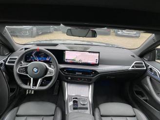 BMW M4 40i xDrive Cabrio *HEAD-UP - 360 KAM - NAVI* picture 18
