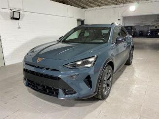 uszkodzony samochody osobowe Cupra Formentor 1.5 TSI e-Hybrid 2025/4