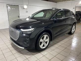 krockskadad bil auto Audi Q4 e-tron 45 Leder/KAM/NAVI - Fahrbereit! 2025/2