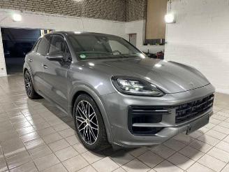 Porsche Cayenne Turbo E-Hybrid Keramik/Burmester/Pano picture 2