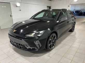 Cupra Leon VZ SP 1.5 e-Hybrid 200kW AHK/KAM/NAVI picture 4