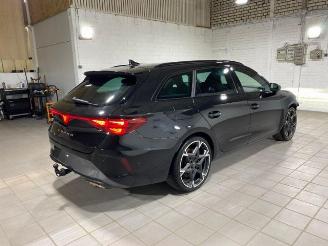 Cupra Leon VZ SP 1.5 e-Hybrid 200kW AHK/KAM/NAVI picture 8