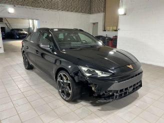 Cupra Leon VZ SP 1.5 e-Hybrid 200kW AHK/KAM/NAVI picture 6