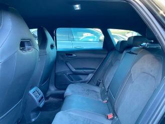 Cupra Leon VZ SP 1.5 e-Hybrid 200kW AHK/KAM/NAVI picture 14