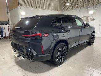 krockskadad bil auto BMW XM HUD/AHK/360/H&K/Iconic/Softclose 2024/11