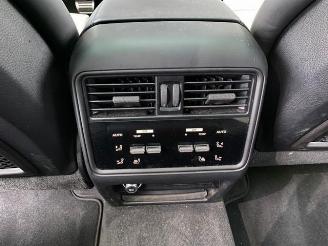 Porsche Cayenne S E-Hybrid HUD/Chrono/Pano/Bose/360/Navi picture 21
