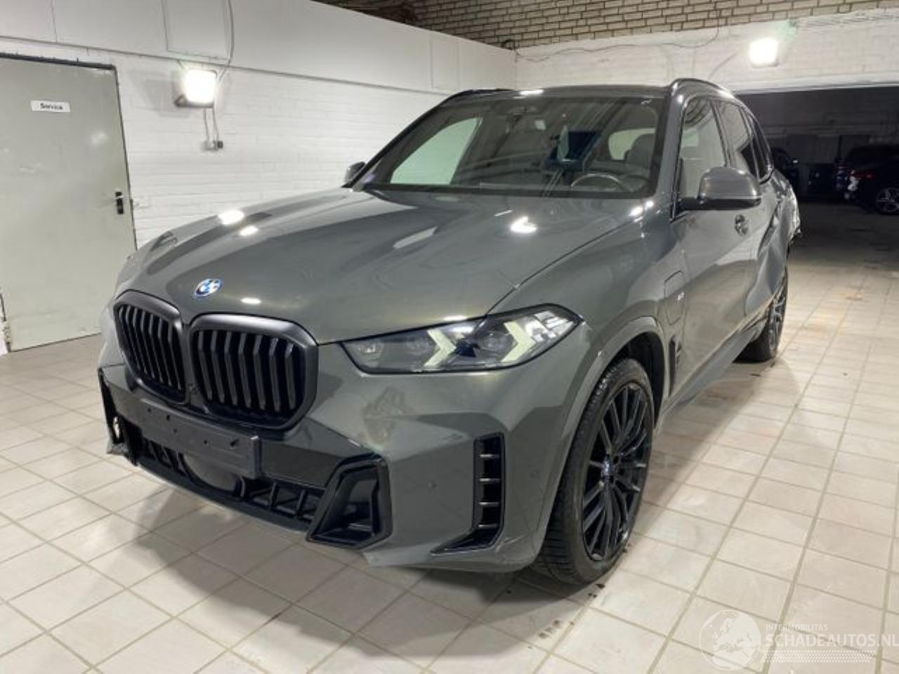 BMW X5 xDrive50e M Sport Pro HUD/PANO/360/H&K/NAVI