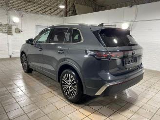 Vaurioauto  passenger cars Volkswagen Tiguan 1.5 TSI eHybrid Elegance AHK/Kam/Navi 2024/9