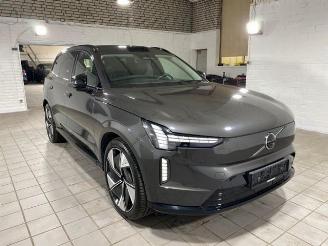 Schadeauto Volvo EX90 Ultra Performance Twin Motor 7 Sitzer Pano 2025/1