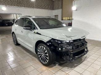 Skoda Enyaq RS 4x4 250kW HUD/PANO/360/NAVI picture 7