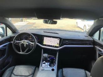 Volkswagen Touareg 3.0 TDI 4Motion Elegance AHK/KAM/NAVI picture 17