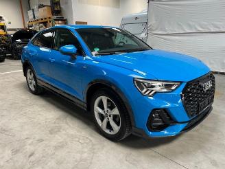 Damaged car Audi Q3 Sportback 35 TDI S tronic S line STANDHZG/AHK 2023/3