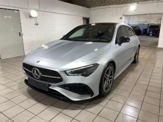 Unfallwagen Mercedes Cla-klasse 180 SB AMG Line PANO/AHK/KAM/NAVI 2025/6