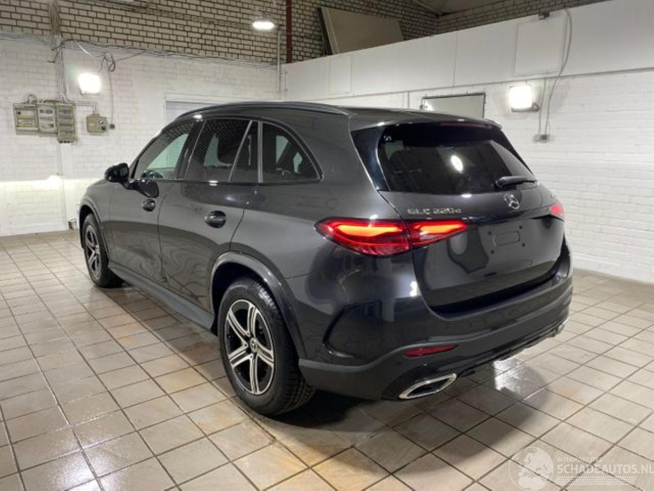 Mercedes GLC 220d 4Matic AHK/360/NAVI