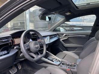 Audi A3 Sportback 40 TFSIe S tronic S line PANO/KAM picture 12