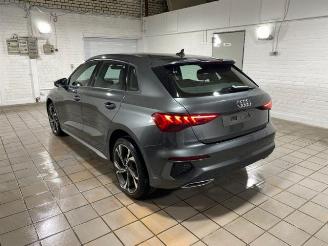 Unfallwagen Audi A3 Sportback 40 TFSIe S tronic S line PANO/KAM 2024/2