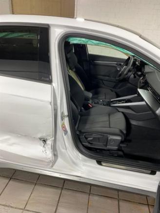 Audi A3 Limousine 2.0 TDI DSG S line PANO/STANDHZG/ picture 13