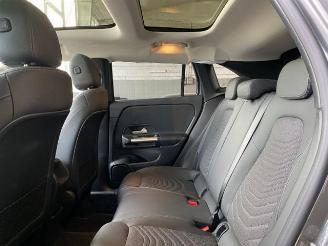 Mercedes GLA 200 Progressive Advanced PANO/KAM/NAVI picture 14