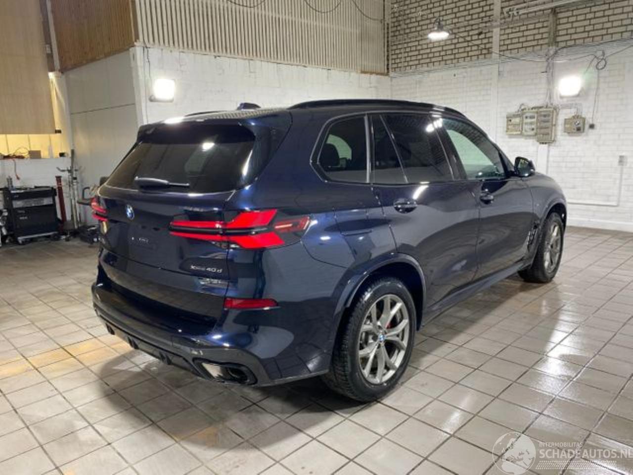BMW X5 xDrive40d M Sport Pro PANO/HUD/AHK/360/H&K