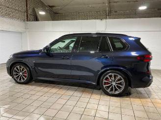 BMW X5 xDrive50e M Sport Pro PANO/HUD/AHK/360/H&K picture 3