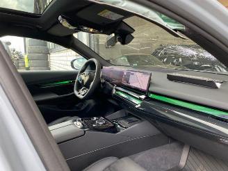 BMW 5-serie e xDrive Touring M Sport Pro PANO/HUD/360/AHK picture 21